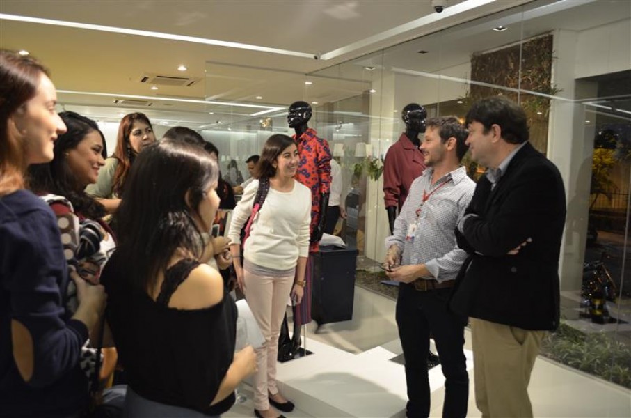 5506-LCM-ExposicaoWalterRodriguesTexPrima