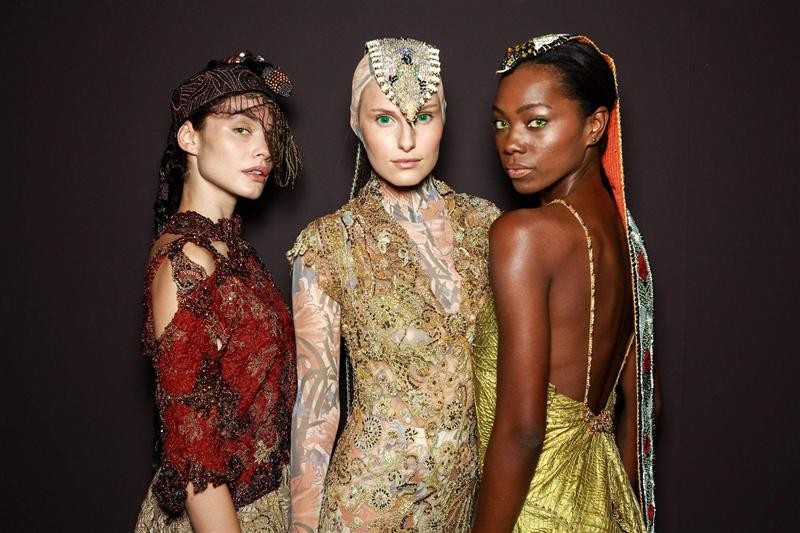 LcmPreciosaSPFW2015DesfileLinoVillaventuraBackstage03